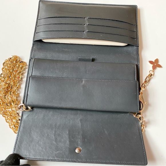 LOUIS VUITTON LEATHER WOC❤️ - Picture 11 of 15